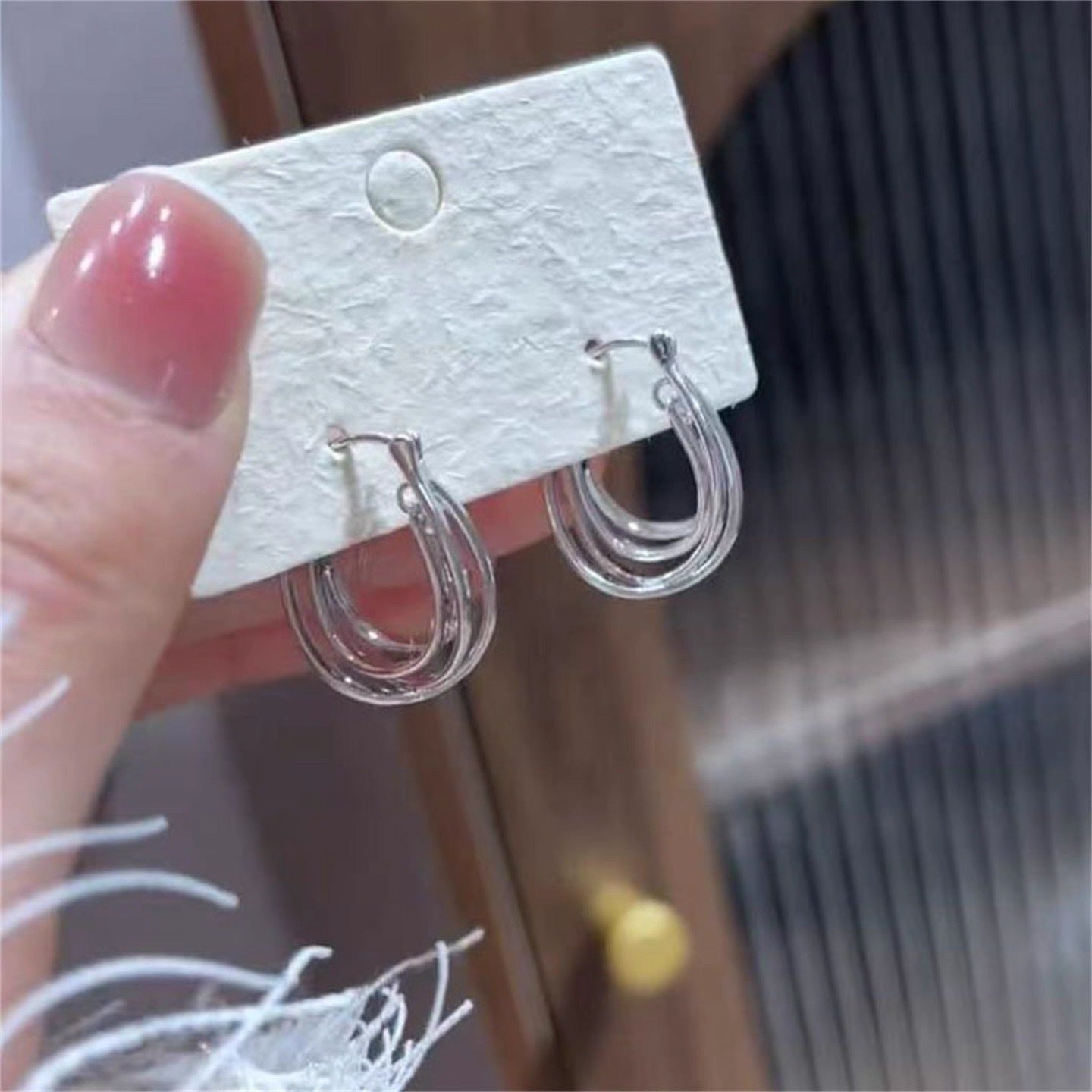 Women's Style Sier Cross Ear Clip Exquisite Design French Earrings