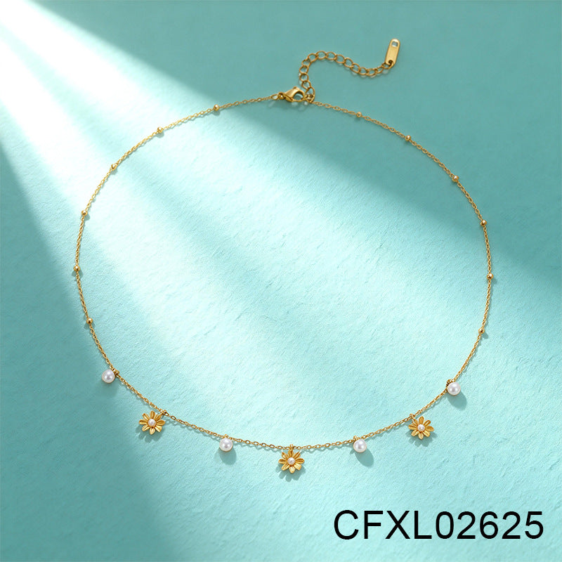 Women's Light Luxury High-grade Titanium Steel Simple Geometric Necklace