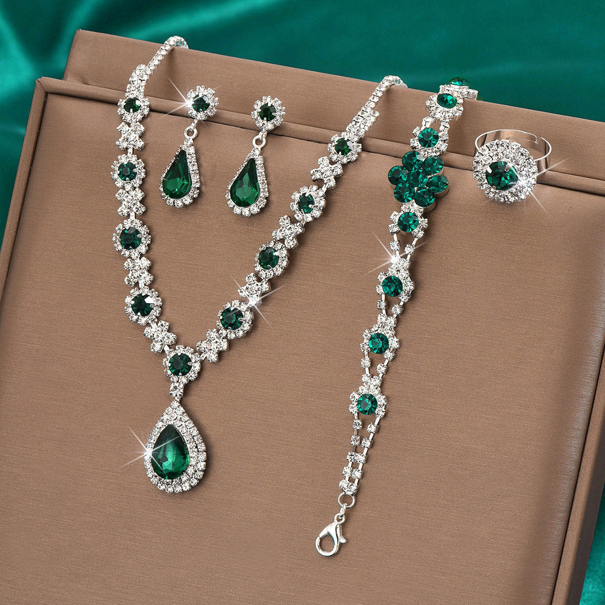 Fashion Simple Rhinestone Two-piece Bridal Wedding Jewelry Set