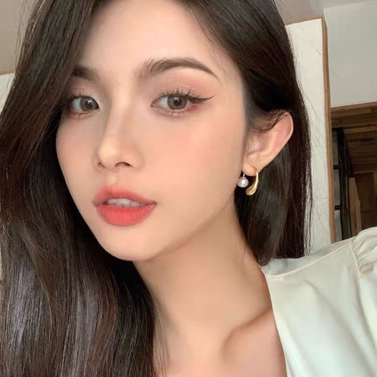 Golden Water Drop Artificial Pearl Female Temperamental Cold Style High-grade Earrings