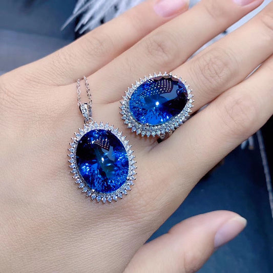 Goose Egg-shaped Artificial Sapphire Full Diamond Rings