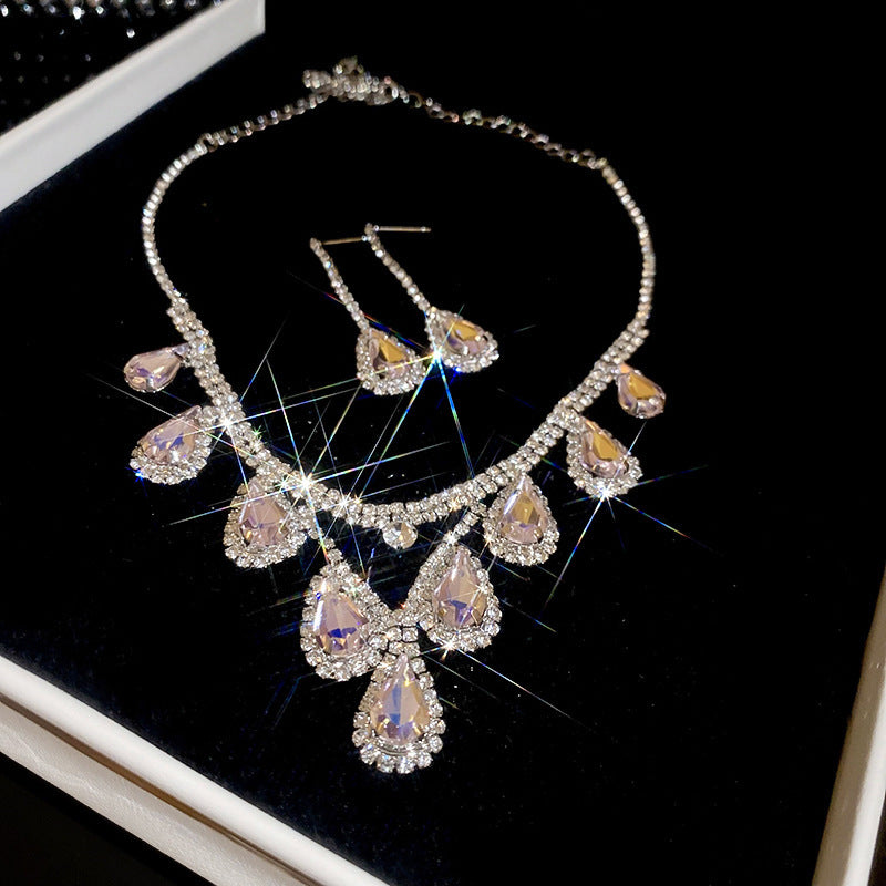 Women's Luxury Minority Clavicle Chain Palace Style Jewelry Set