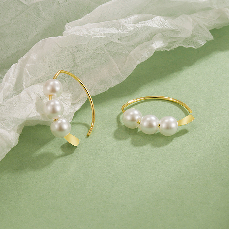 Exquisite Small Pearl Female Simple Fashion High Sense Earrings