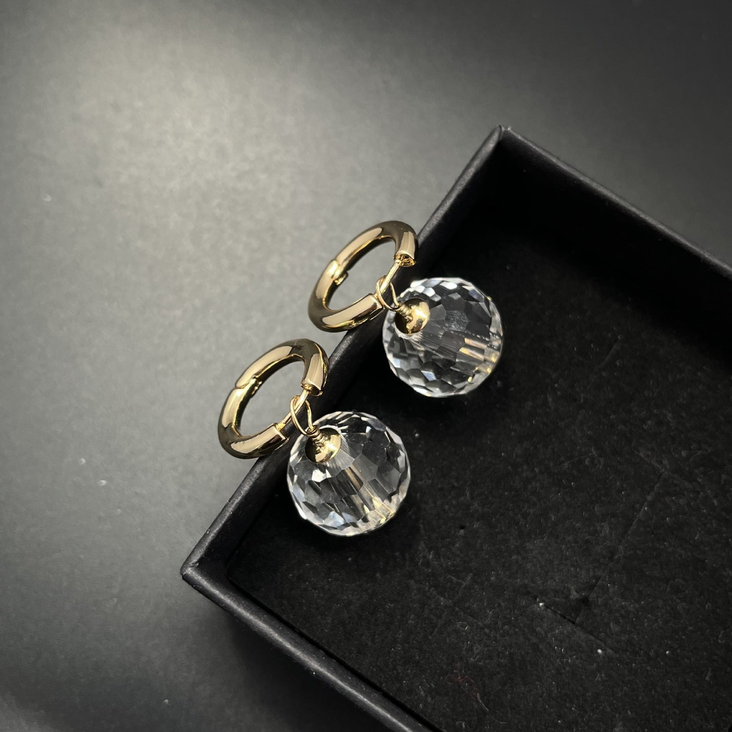 Women's Niche Cut Crystal Ear Simple Advanced Earrings