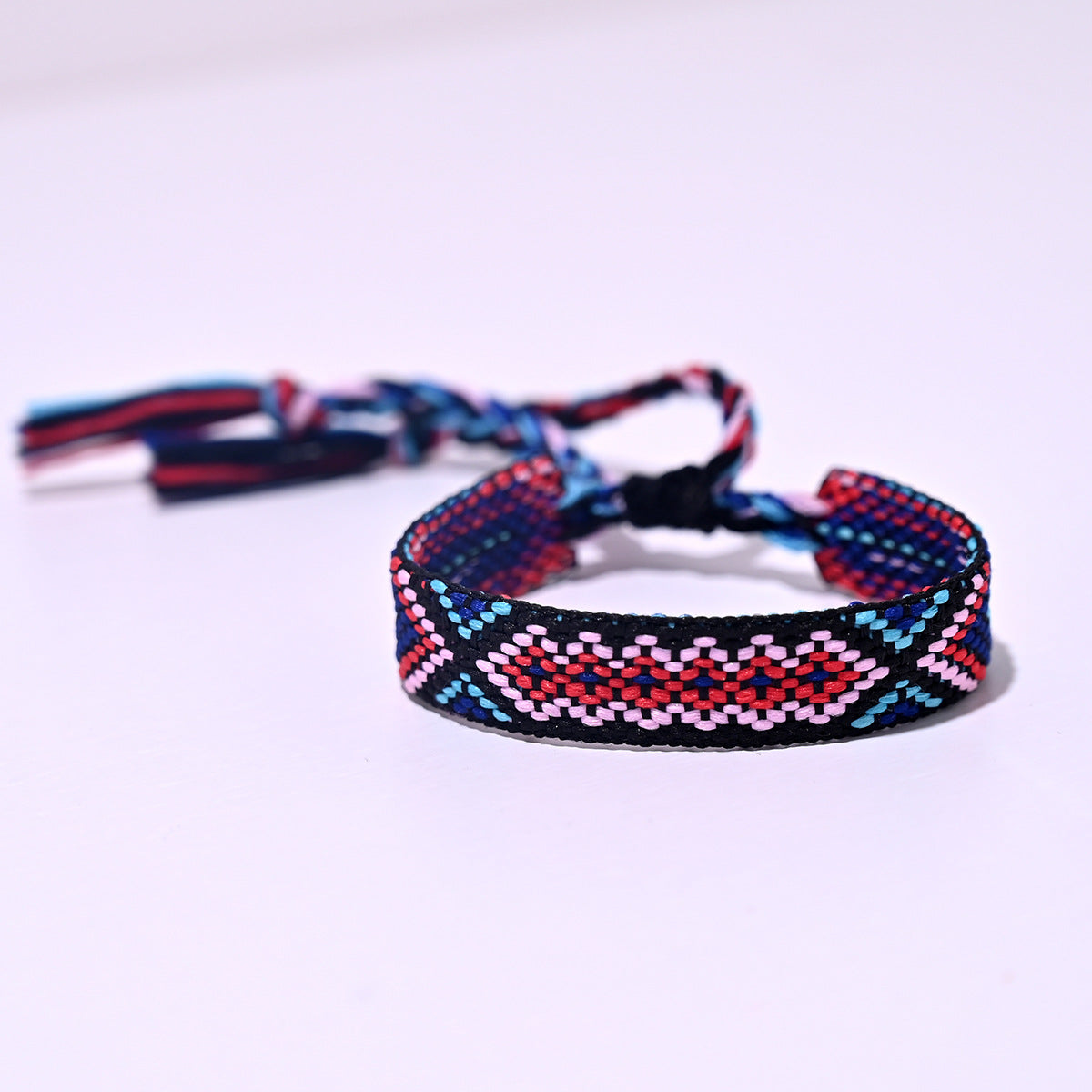 Machine Woven Bohemian Hand-knitted Rope Lucky Friendship Tassel Bracelets