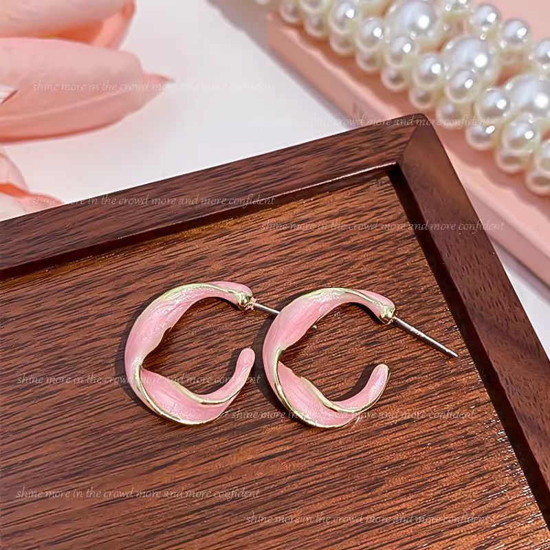 Women's Fairy Sweet Potato Purple Blue Pink High-grade Temperament Stud Earrings