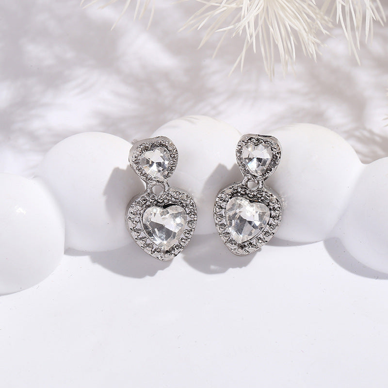 Women's High-grade Heart-shaped Zircon Affordable Luxury Fashion Niche Personality Stud Earrings