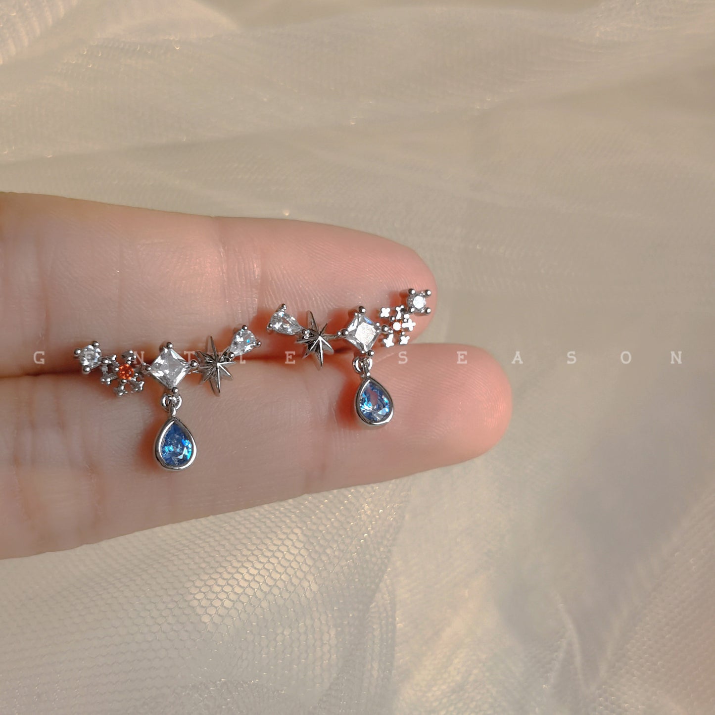 Night Blue French Gentle Water Drop Zircon Necklaces