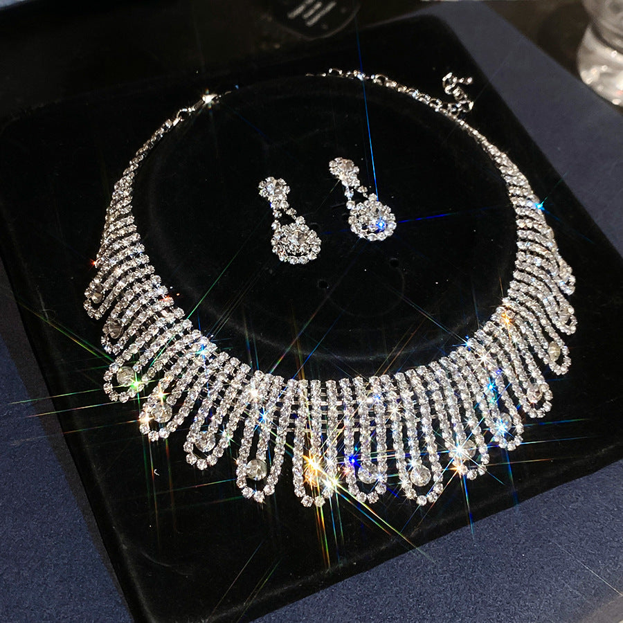 Women's Exquisite Clavicle Chain Light Luxury High-grade Earrings