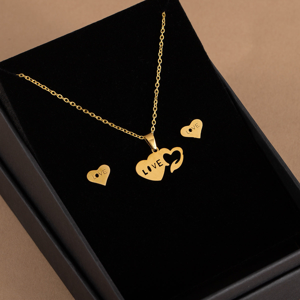 Stainless Steel Design Fashion Suit Metal Style Geometric Heart Necklaces