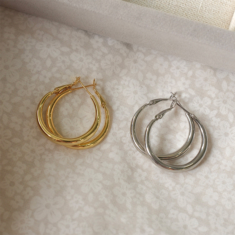Women's High-grade Style Beautiful Circle Metal Large Simple Round Ear Earrings