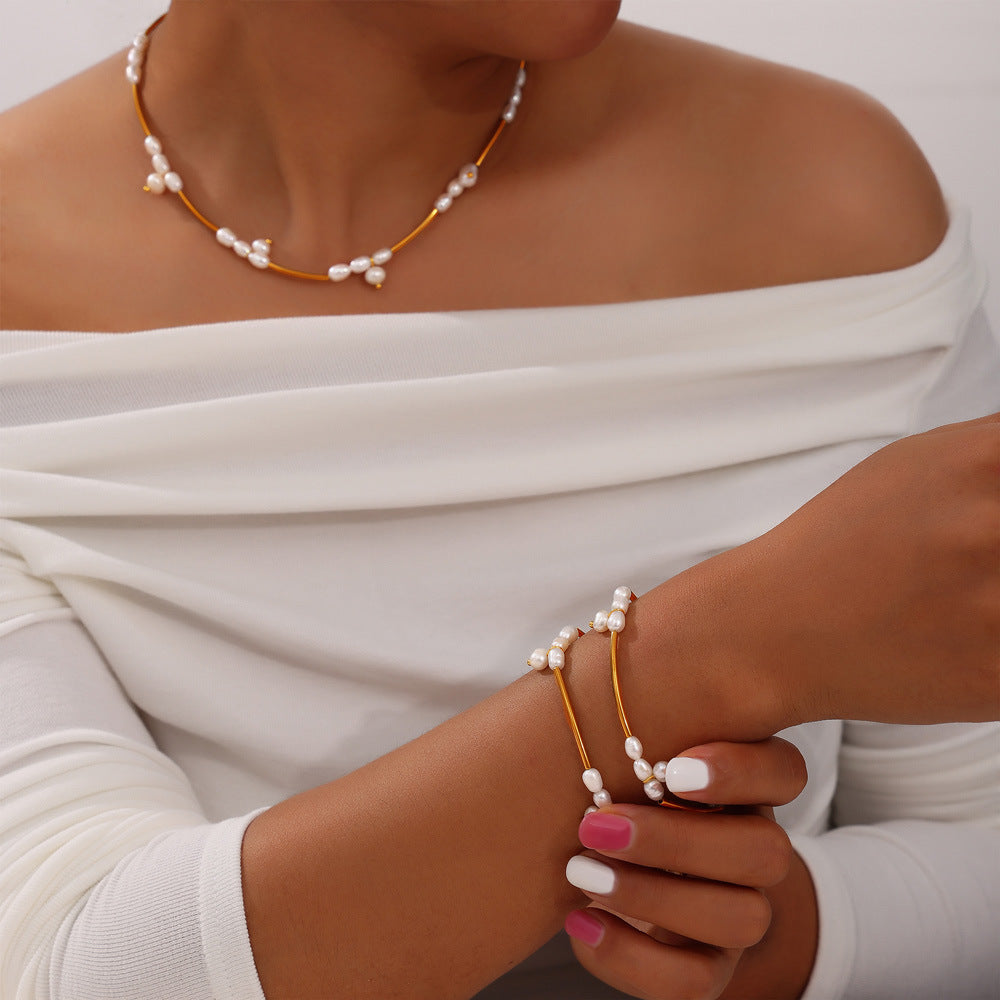 Simple Temperament Gentle Affordable Luxury Style Fresh Water Stringed Pearls Jewelry Set
