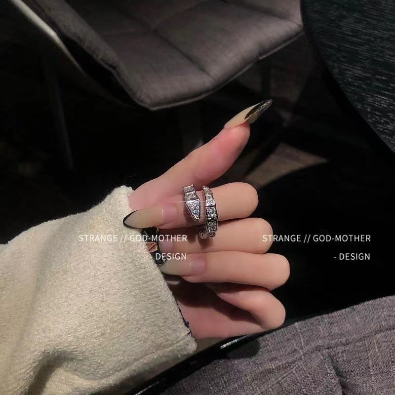 Snake Female Design Sense Personalized Opening Index Finger Light Luxury Rings