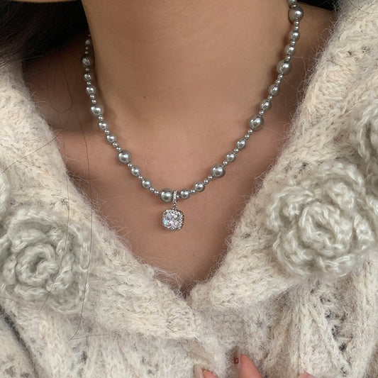 Women's Rose Square Diamond Pearl Light Luxury Necklaces