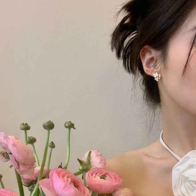 Women's Summer Butterfly Flower Sier Pearl Affordable Luxury Fashion Stud Earrings
