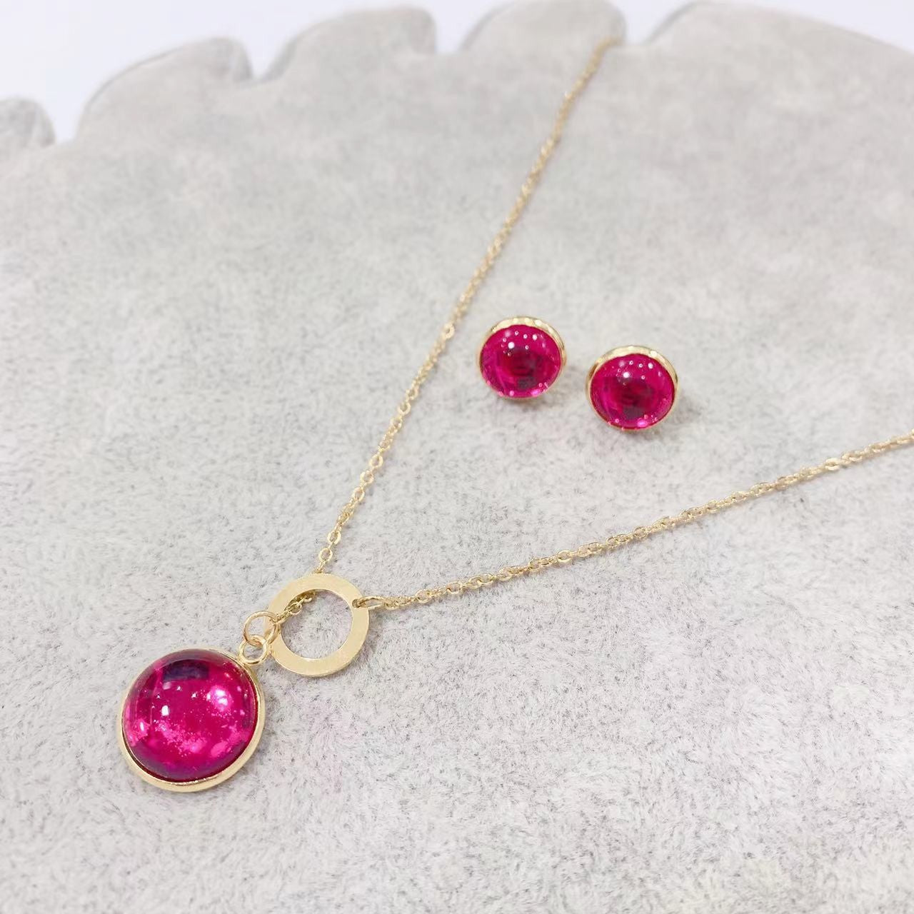 High Quality Color Protection Light Luxury Titanium Necklaces