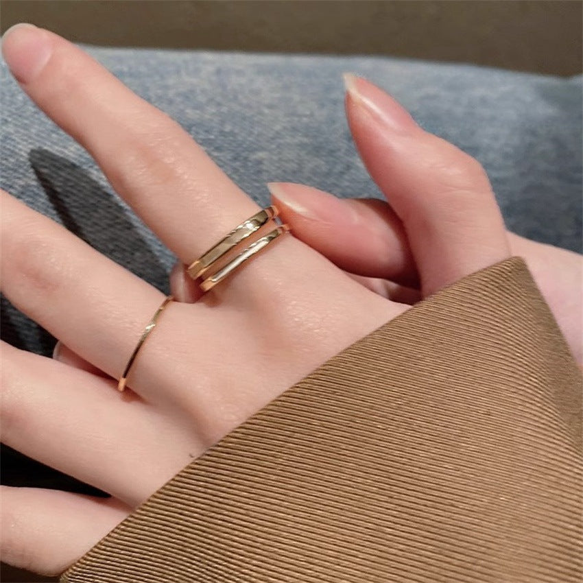 High-grade Fritillary Simple Open Female Style Bracelets