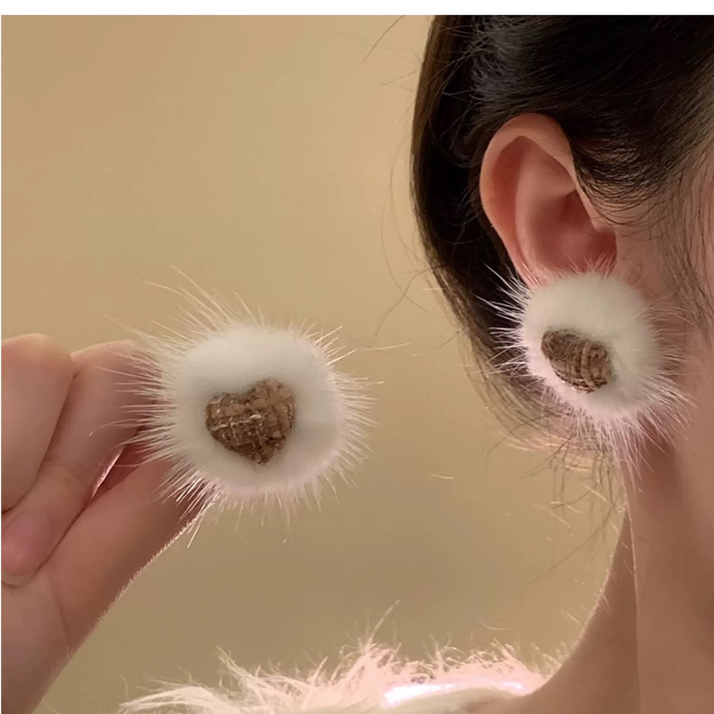 Classic Style Plush Atmosphere Milk Tea Earrings