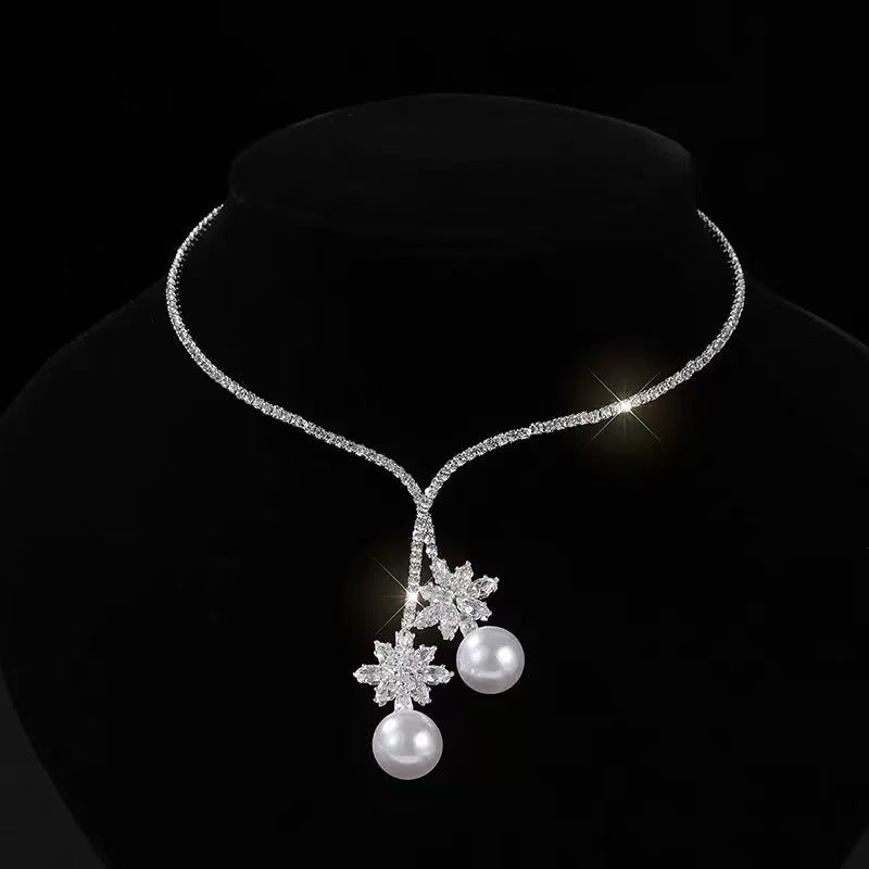 Women's Diamond Open High-grade Party Fashion Alloy Collar