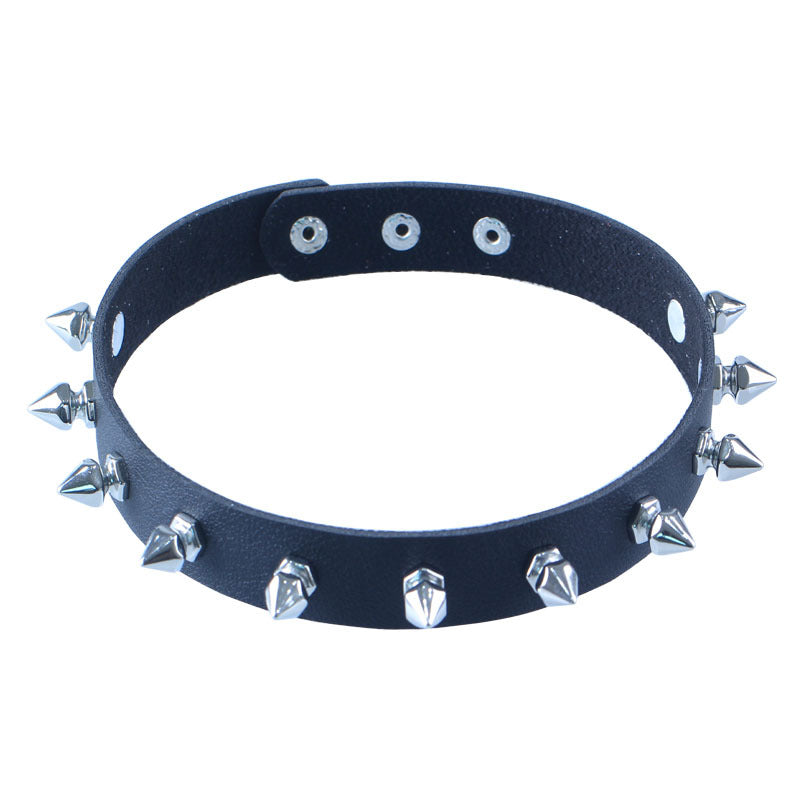 Punk Rivet Alloy Clavicle Chain Female Fashion Trend Leather Collar
