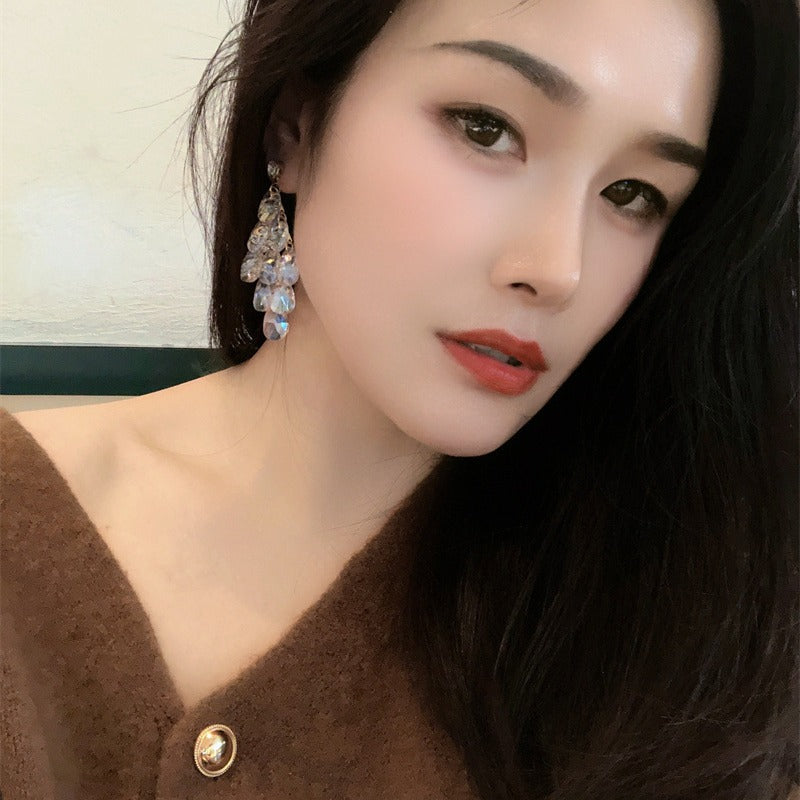 Water Drop White Crystal Dangle Fashion Stud Earrings