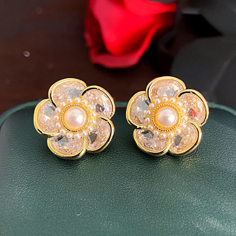 Women's Sier Needle Flower Color Zircon Mori Sweet Fashion Earrings