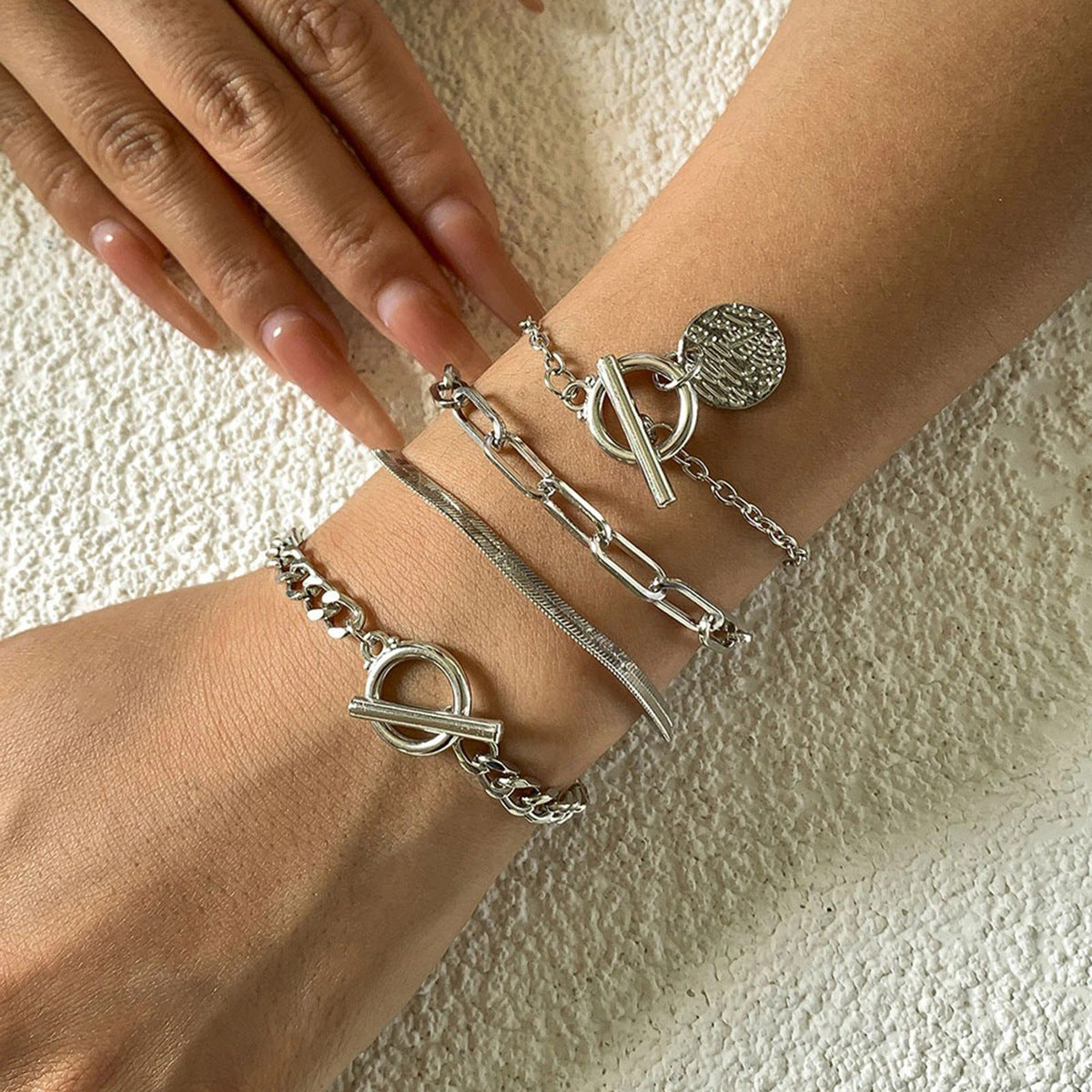 Fashion Metal Alloy Snake Chain Buckle Simple Bracelet