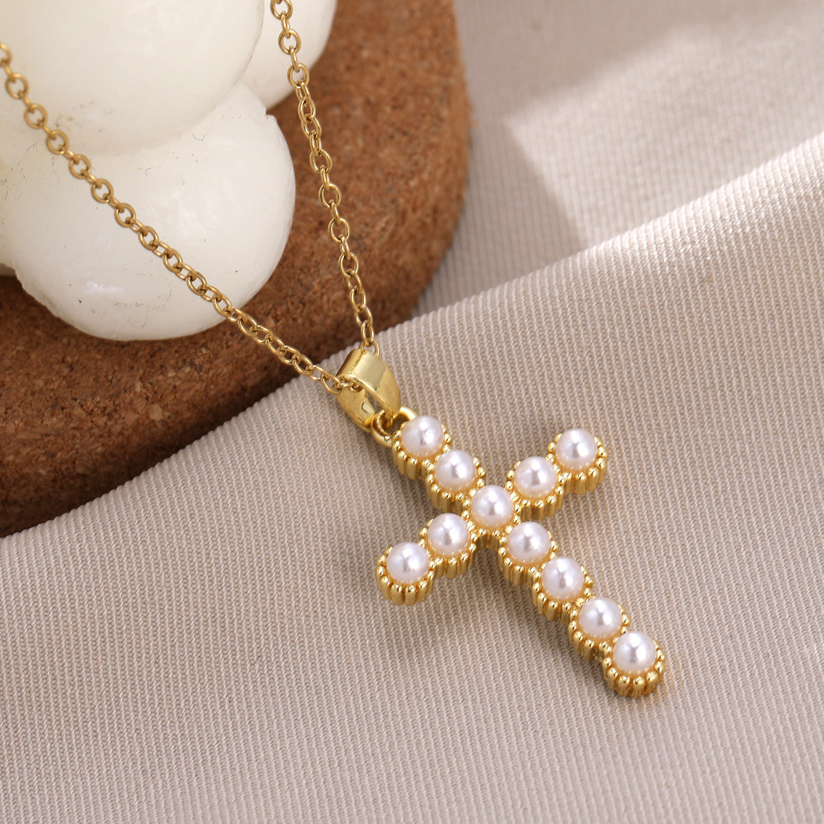 Vintage Cross O-shaped Chain Micro Inlaid Zircon Pearl Necklaces