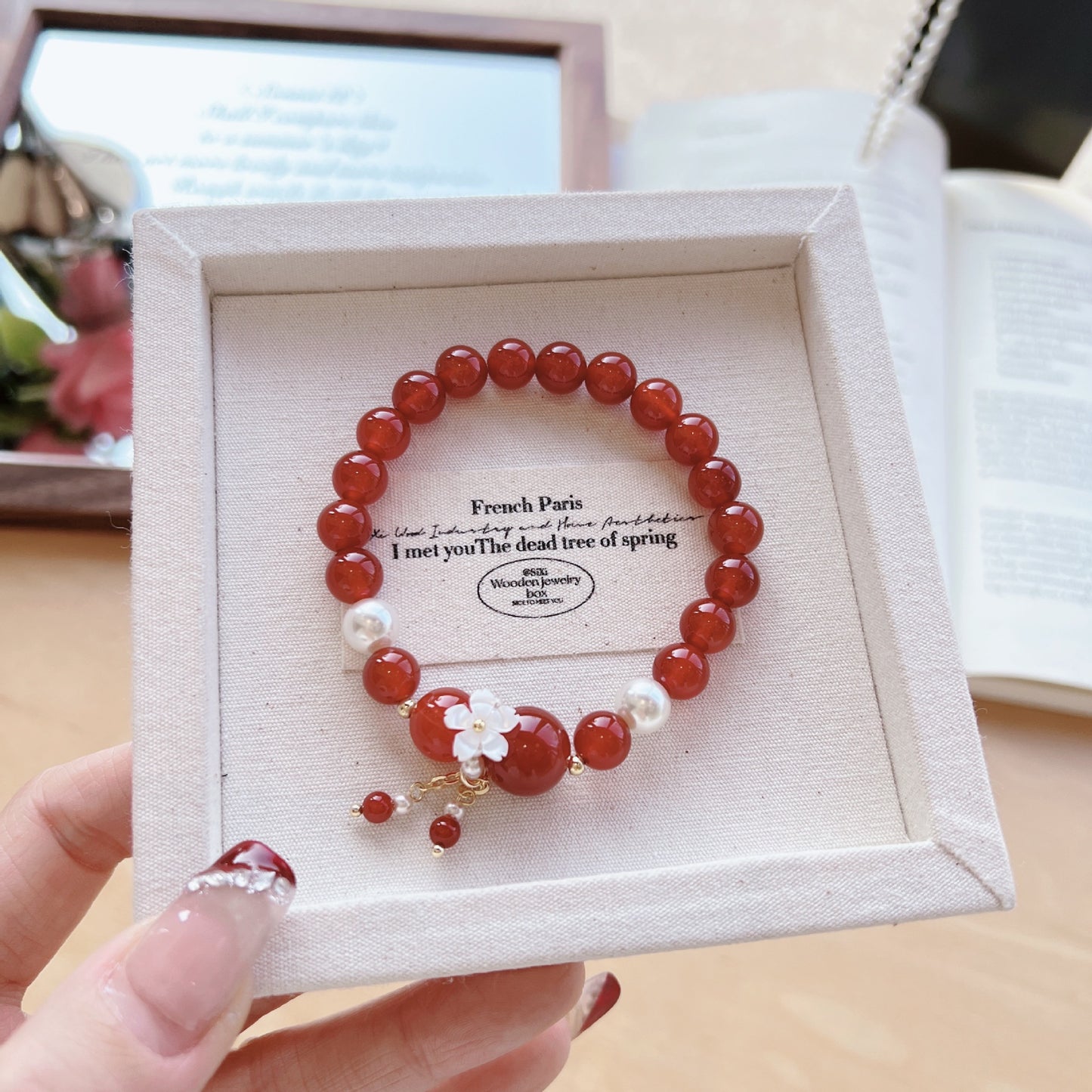 Women's Pearl Series Classic High-grade Temperament Style Bracelet