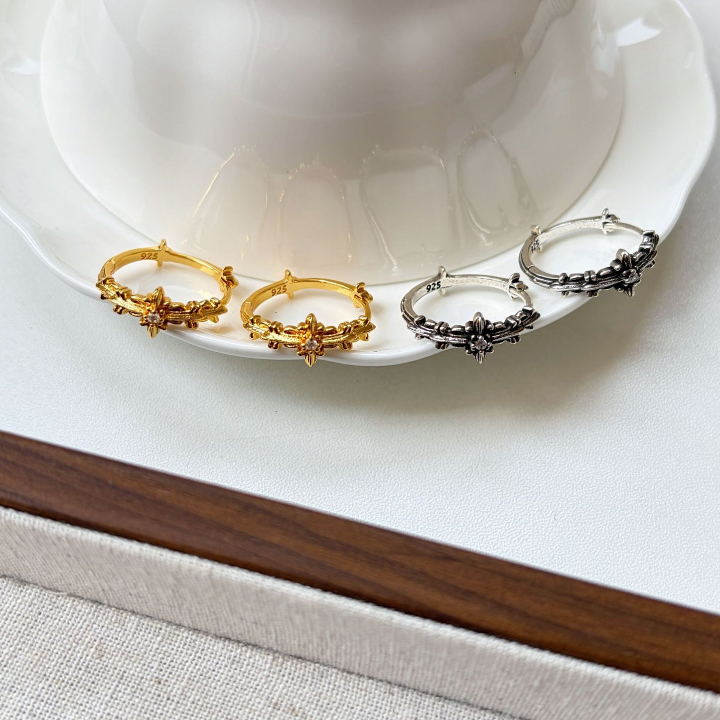Women's Niche Cross For High-grade Light Luxury Versatile Rings