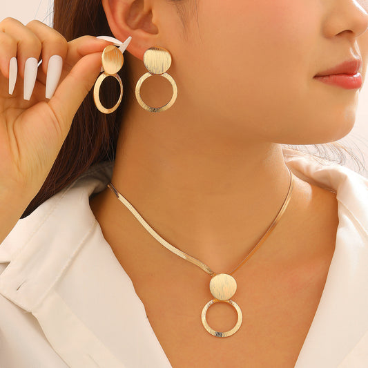 Women's Elegant Geometric Heart Ear French Retro Jewelry Set