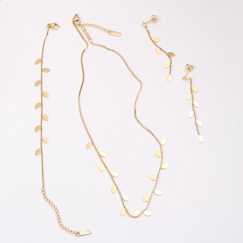 Attractive Leaf Titanium Steel Gold Plating Necklace