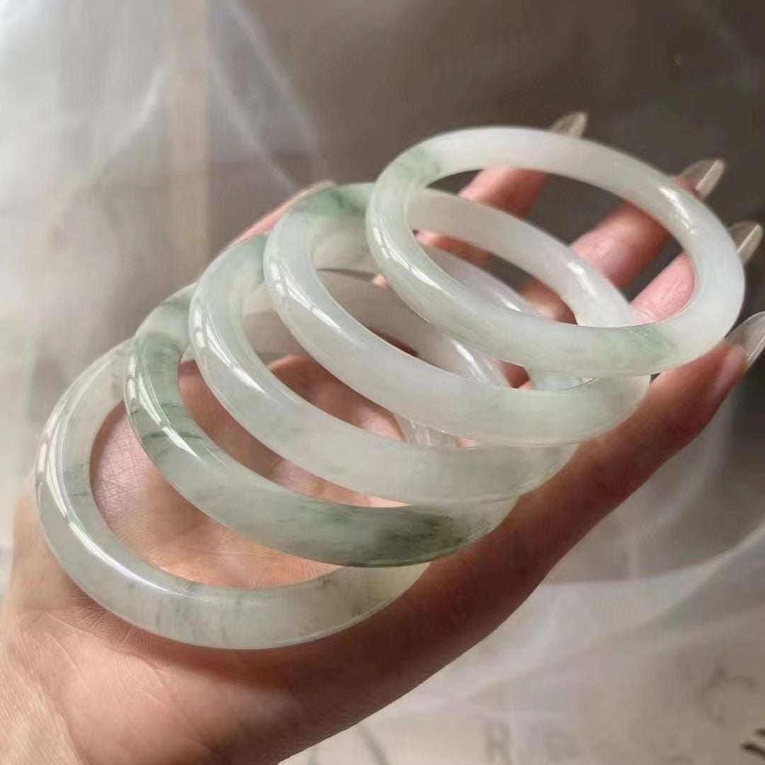 Thin Round Beauty Don't Know Spring Green Natural Bracelets