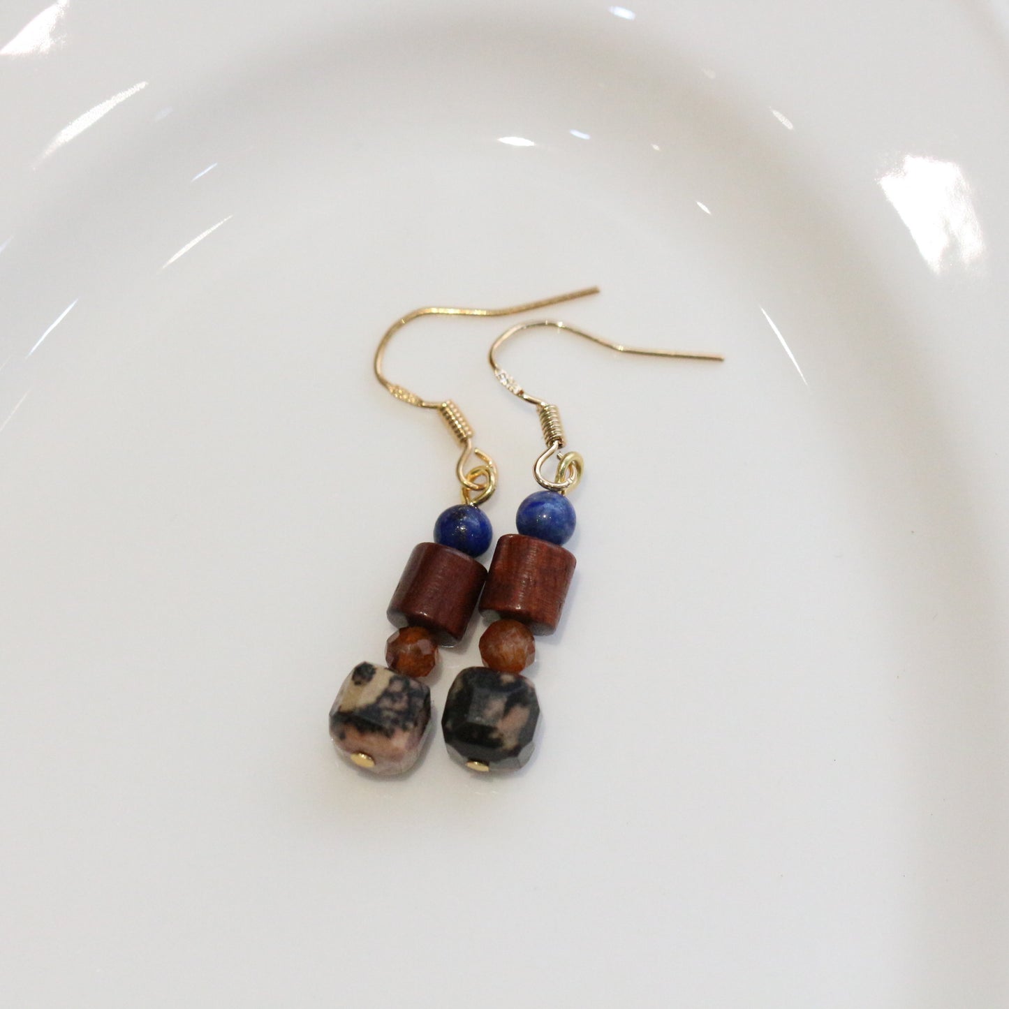 Crystal Simplicity Contrast Color Dopamine Matching Ear Hook