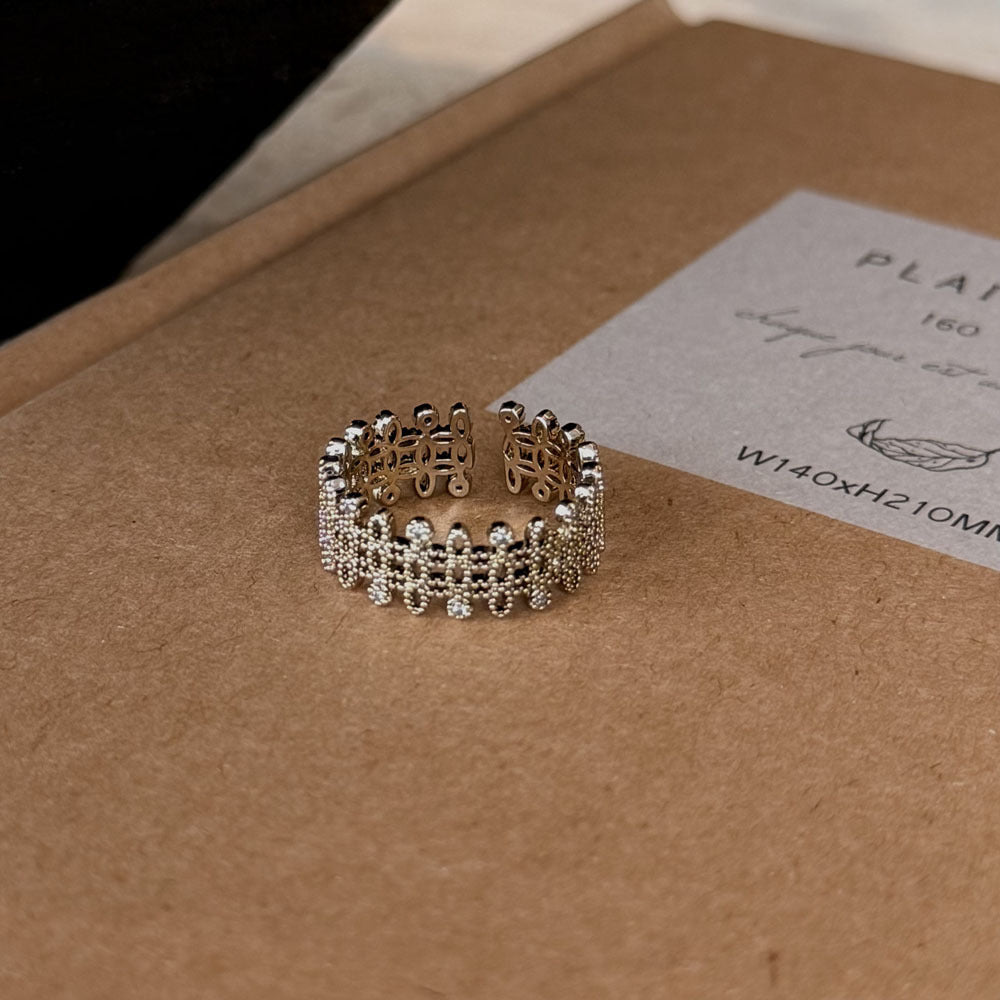 Women's Zircon Inlaid Niche High-grade Coffee Gold Light Luxury Exquisite Index Ring
