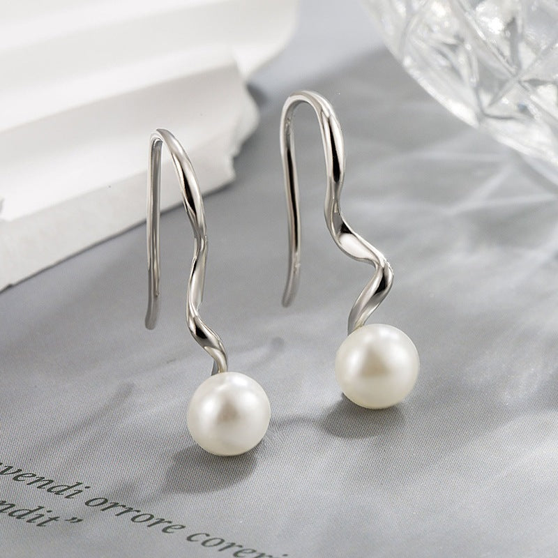Spiral Pearl Female Light Luxury Minority Design Sense Advanced Delicate Ear Hook
