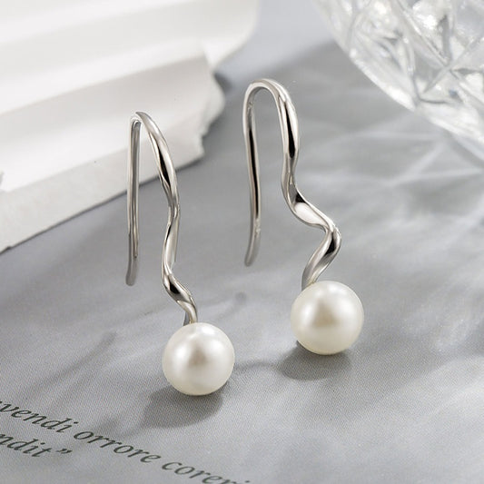 Spiral Pearl Female Light Luxury Minority Design Sense Advanced Delicate Ear Hook