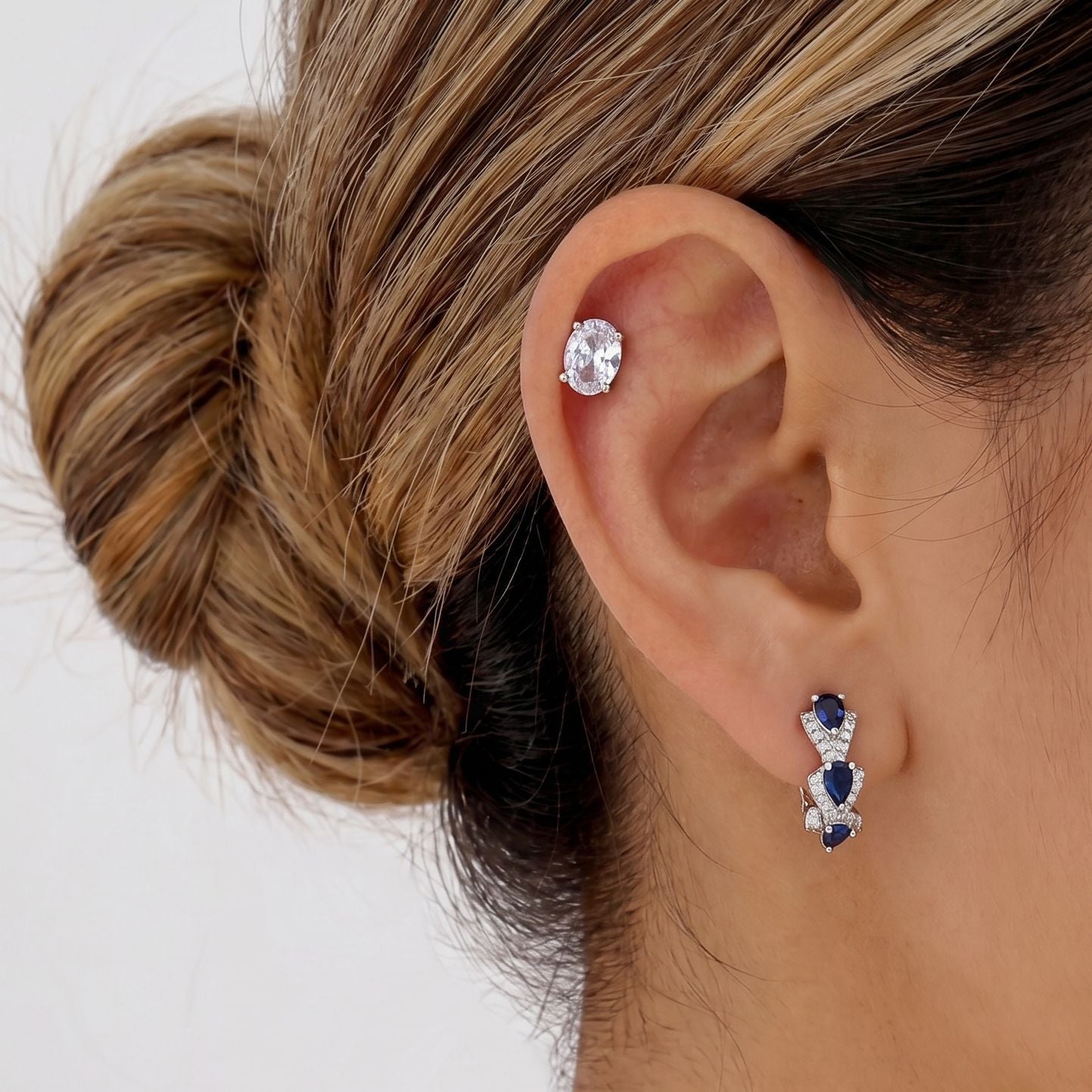 Women's Full Rhinestone Blue Water Drop High-grade Environmental Protection Copper Inlaid Rings