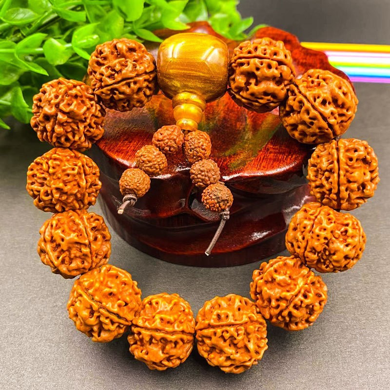 Bone Sea Willow Beeswax Horn Five Faces Buddha Beads Pipal Bracelets