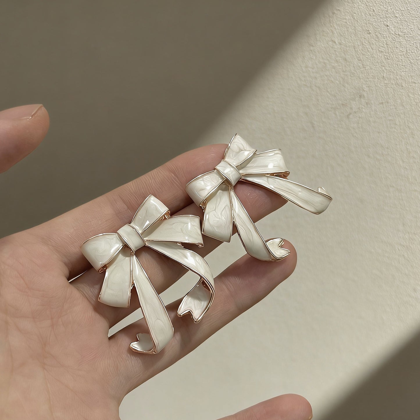 Women's Sweet Satin Bow Ribbon For Exquisite Earrings