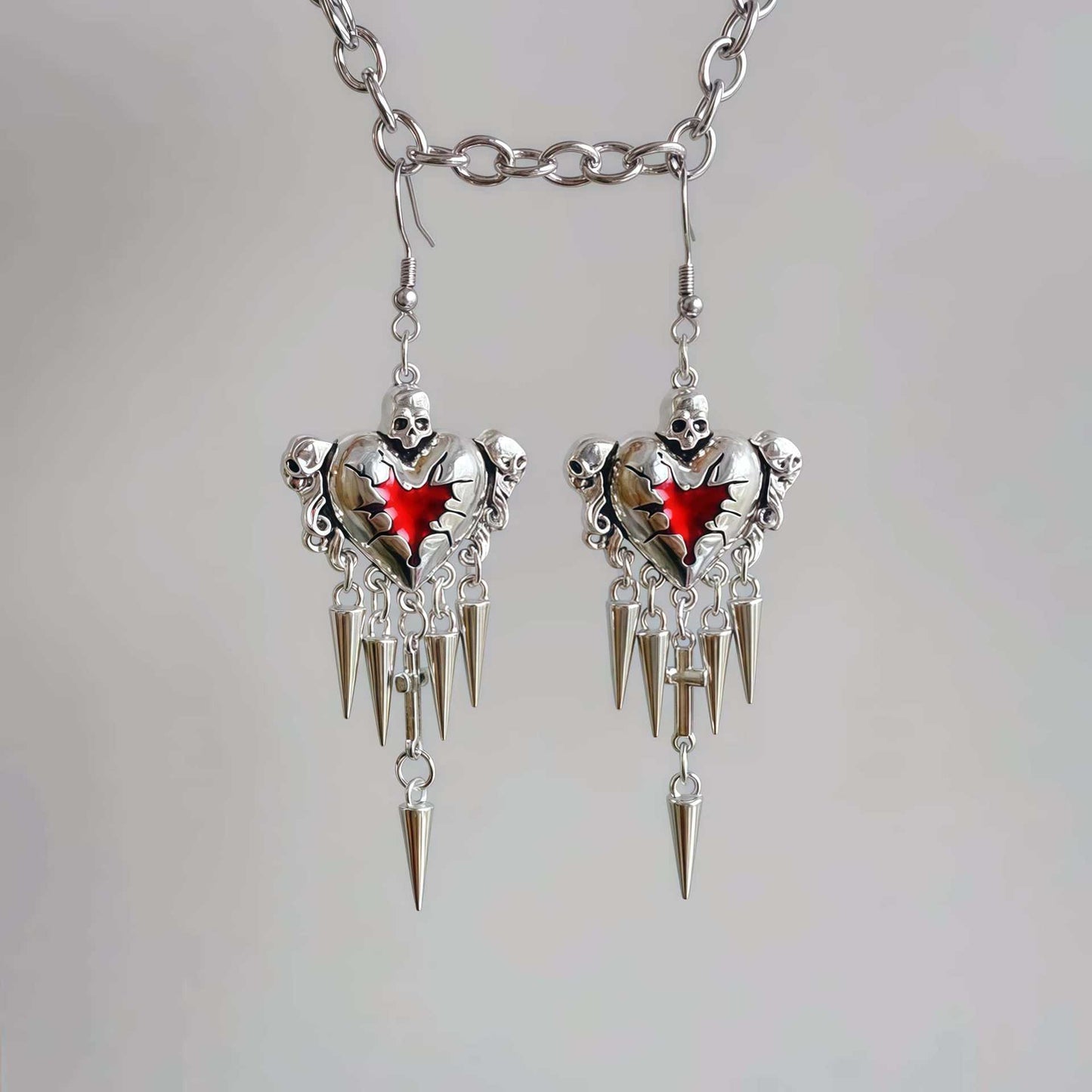 Asian Style Culture Gothic Punk Thorns Red Heart-shaped Retro Skull Earrings
