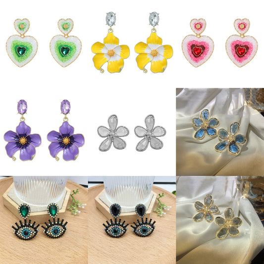 Women's Fashionable Elegant Flower Unique Crystal Simple Earrings