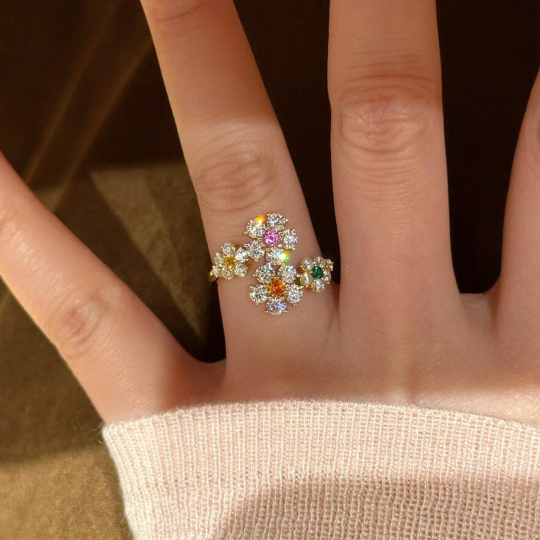 Stamen White Diamond Petal Claw Inlaid Female Niche Ring