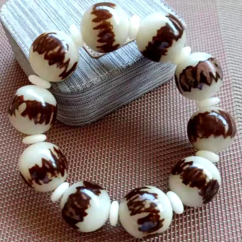 Bodhi Root Double-sided Lotus Old Materials Tiger Stripes White Jade Bracelet