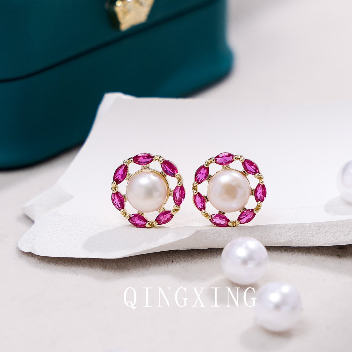 Women's Corundum Freshwater Pearl Ear Pigeon Blood Stud Earrings
