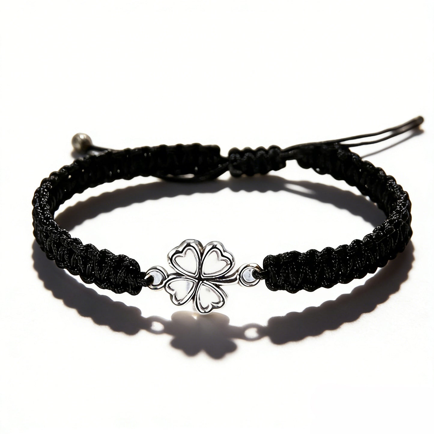Day Lucky Four-leaf Clover Woven Hand Strap Simple Bracelets