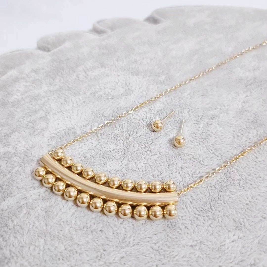 High Quality Color Protection Light Luxury Titanium Necklaces
