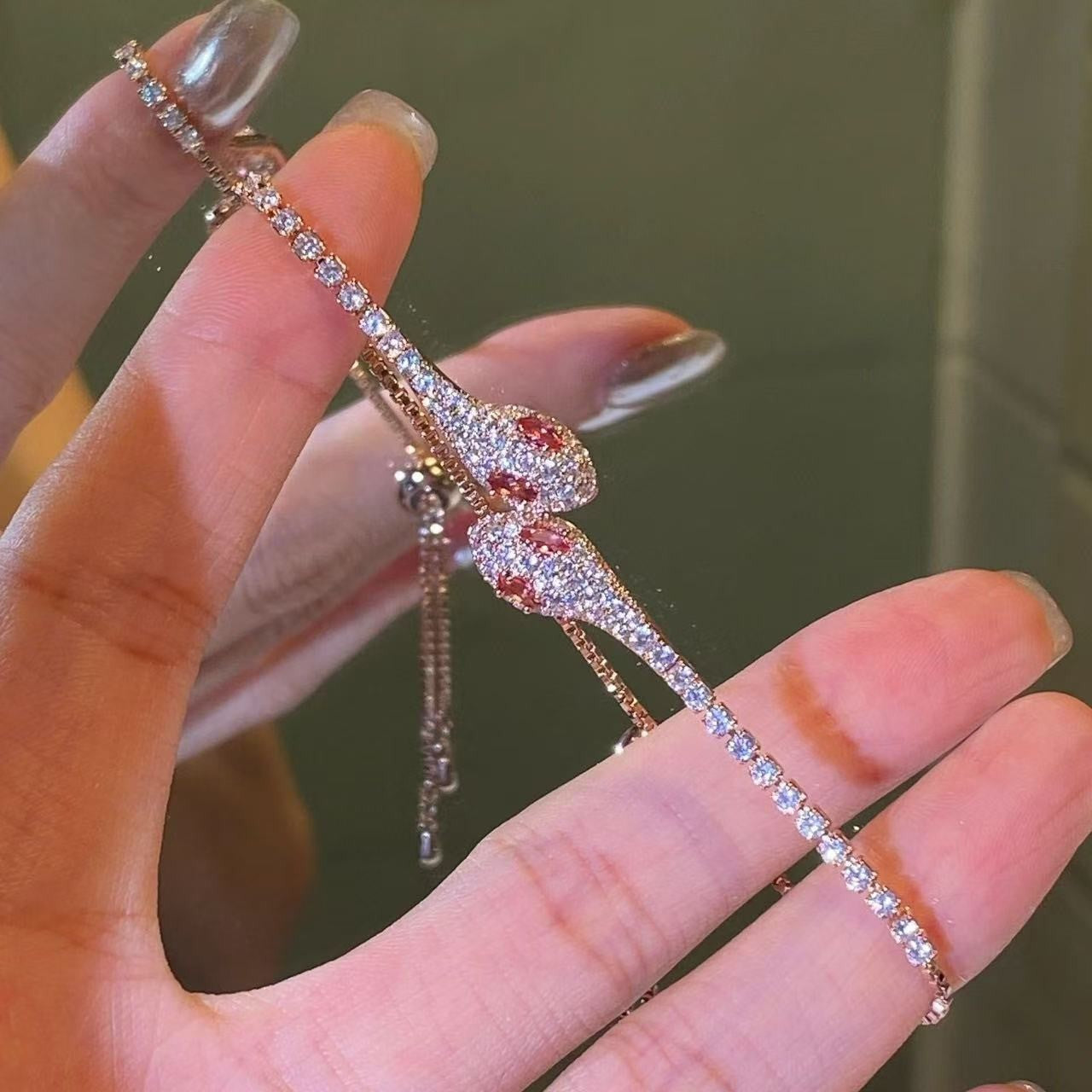 Zircon Snake-shaped Flower Light Luxury High-grade Bracelets