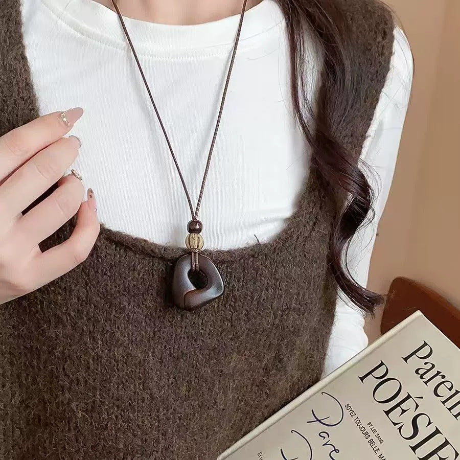 Women's Irregular Resin Style Long Sweater Chain Niche Design Necklace