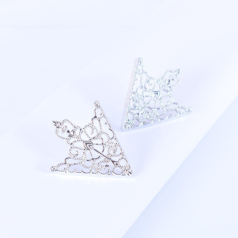 Fashion Street Shooting Personality Hollow Out Pattern Earrings